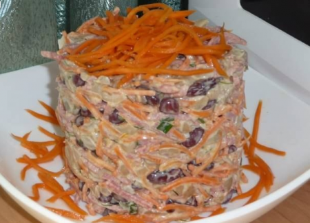 Салат с корейской морковкой и фасолью