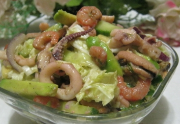 Салат с морского коктейля рецепт с фото