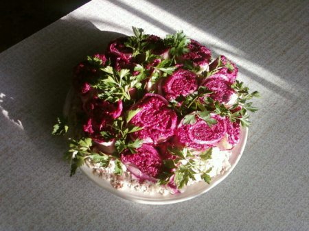 Салат "Букет роз"