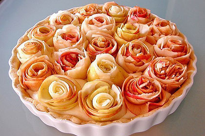 Рецепт Яблочный пирог с розочками