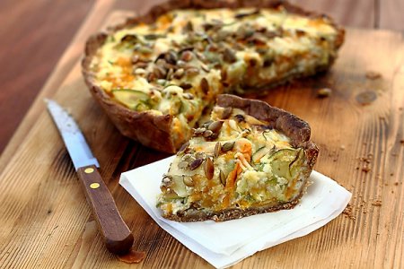 Рецепт Открытый пирог (киш) с овощами и сырами
