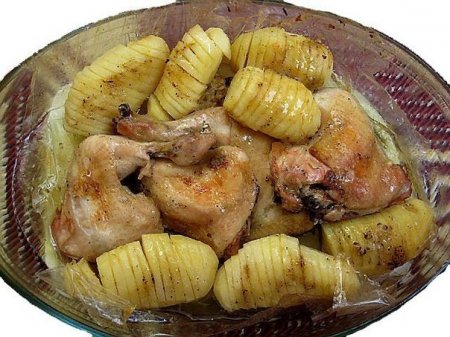 Рецепт Курица с картошкой "в рукаве"