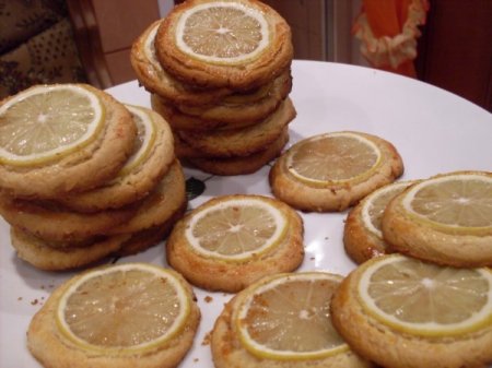 Рецепт Миндальное печенье с дольками лимона