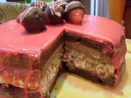 Рецепт Шоколадно-клубничный торт