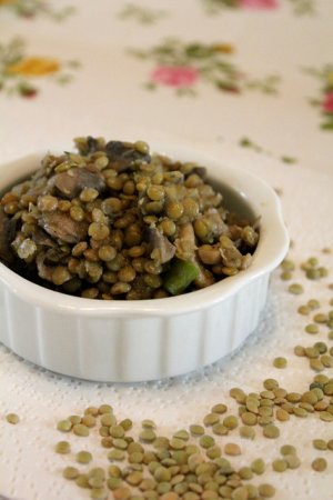 Рецепт Салат из чечевицы, грибов и перца