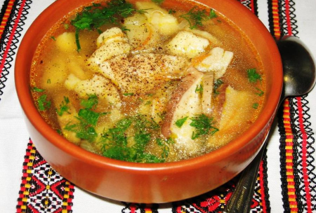Суп с белыми грибами и картофельными галушками