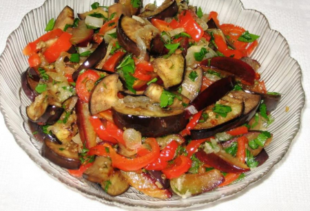 Рецепт Сливово-баклажанный салат