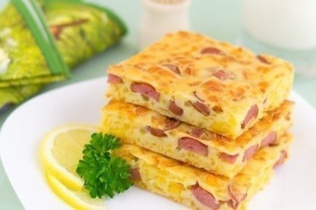 Рецепт Пирог с сыром и сосисками