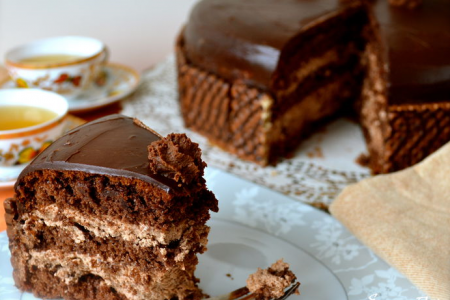 Рецепт Шоколадный торт с вафельным кремом