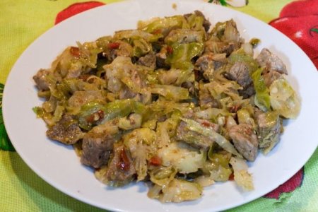 Рецепт Говядина, жареная с брюссельской капустой