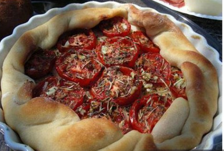 Рецепт Пирог с томатами, рикоттой и прованскими травами