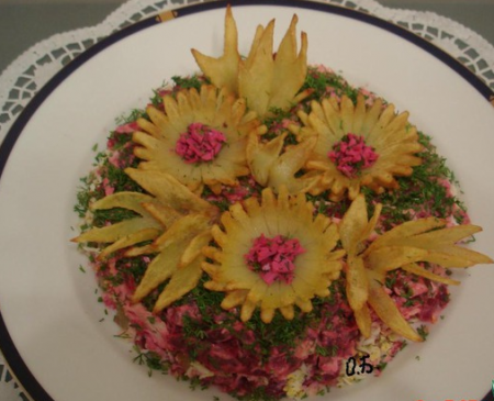 Рецепт Салат  со свеклой и картофелем "Надюшка"
