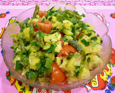 Рецепт Картофельный салат со стручковой фасолью