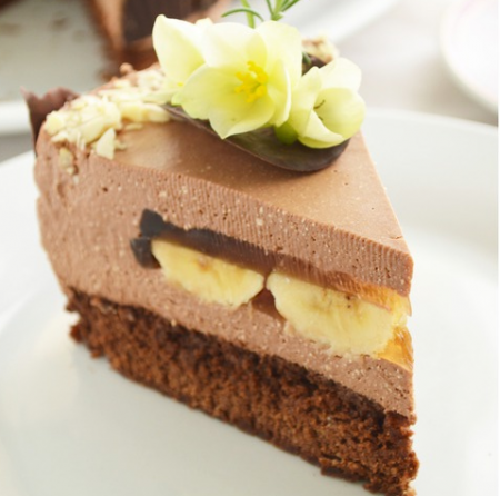 Торт "шоколадно-творожный мусс с бананами в карамельном желе"
