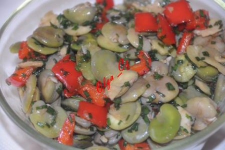 Рецепт Кисло-сладкий салат с бобами