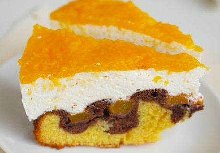 Рецепт Персиковый торт с творожным кремом и шоколадной прослойкой