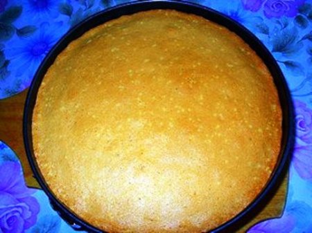 Фруктово-бисквитный торт