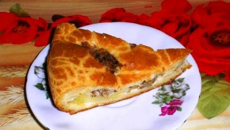 Пирог «Быстрый и вкусный» из теста на кефире со сметаной и майонезом