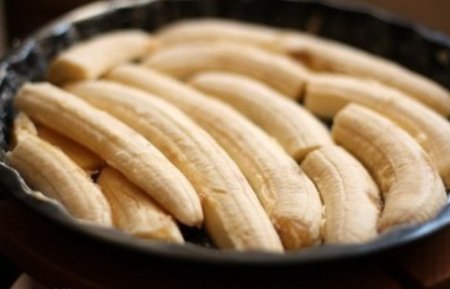 Десерт из запеченных бананов