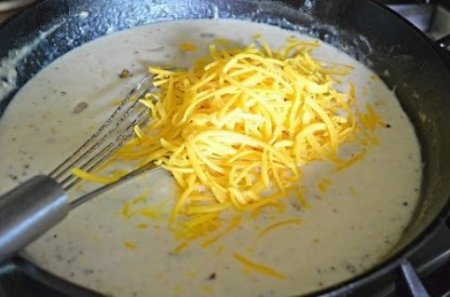 Картофель, запеченный в сырном соусе