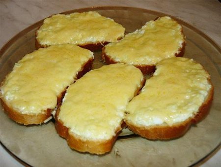 Рецепт горячих бутербродов с сыром